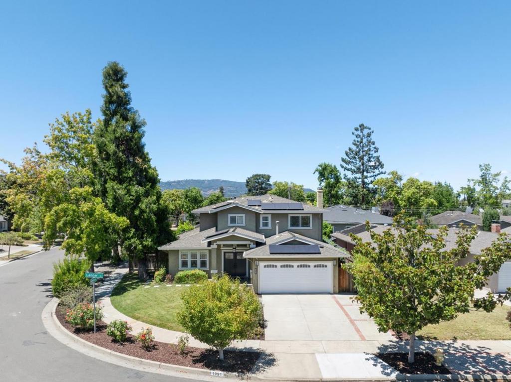 1091 Lancer Drive, San Jose CA 95129