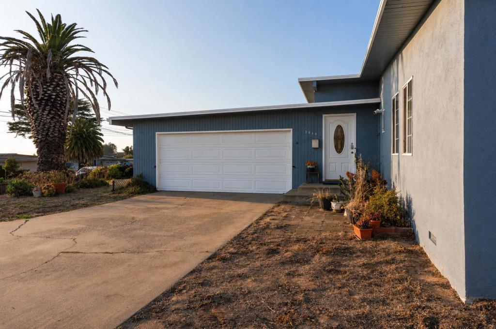2050 Lassen Street