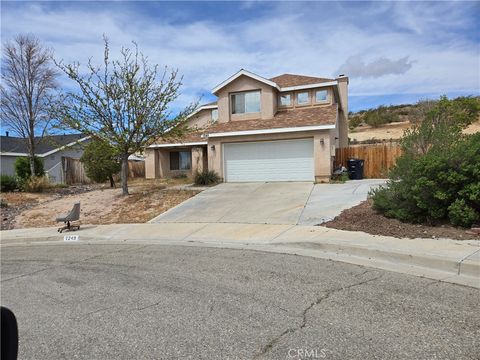 Photo of 1249 Bradford Ave, Rosamond, CA 93560 (MLS # HD26073519)