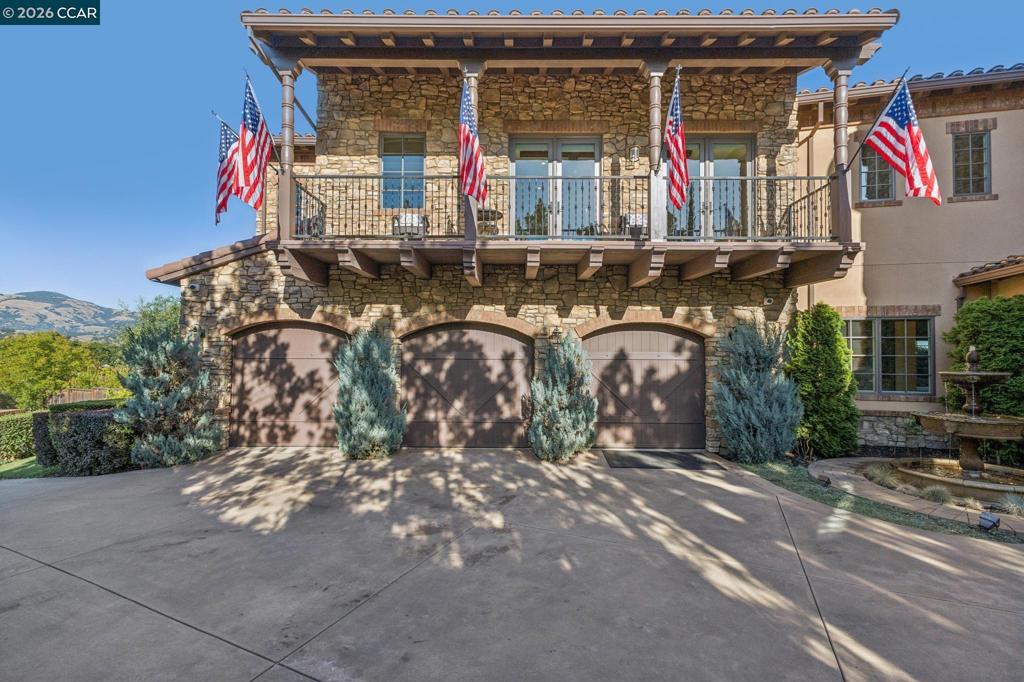 331 Corrie Place