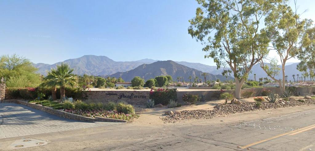 50175 Vista Montana Road