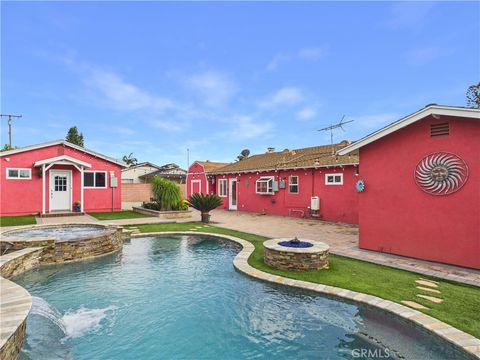 677 E Orangewood Covina CA 91723