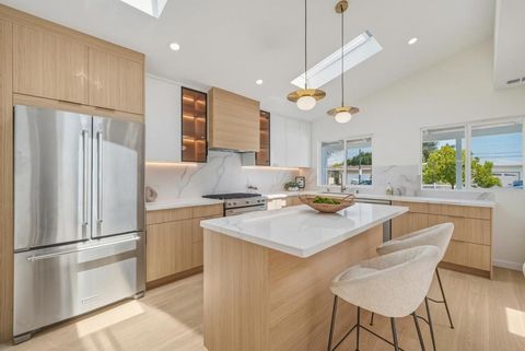 Photo of 659 San Miguel Avenue, Sunnyvale, CA 94085 (MLS # ML82045679)