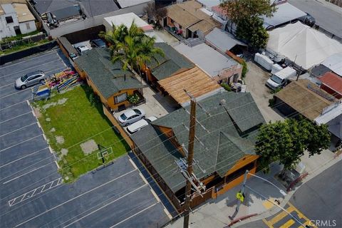 6926 Compton Avenue Los Angeles CA 90001