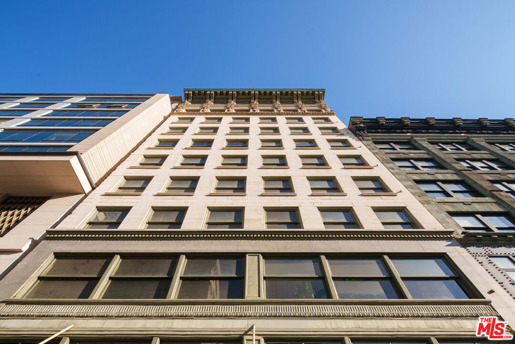 424 S Broadway