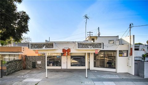 Photo of 11915 S Inglewood Ave, Hawthorne, CA 90250 (MLS # SB26024373)