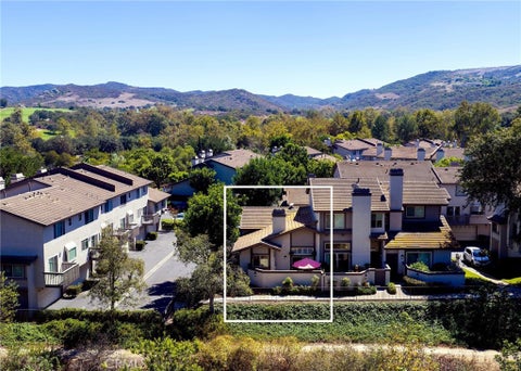 Photo of 11 Sunshine, Irvine, CA 92603 (MLS # NP26212836)