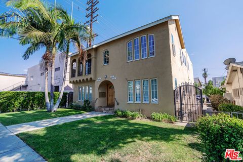 Photo of 1056 WINCHESTER Avenue #B, Glendale, CA 91201 (MLS # 26861907)