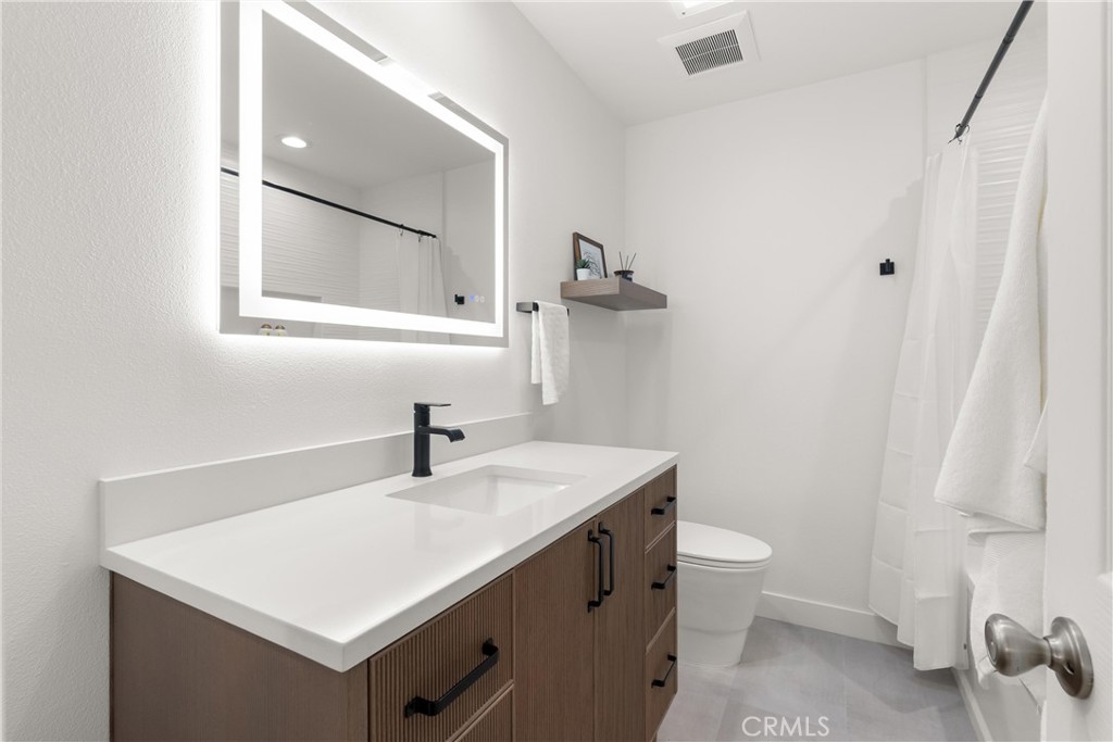 Landmark (LAND) - Residential