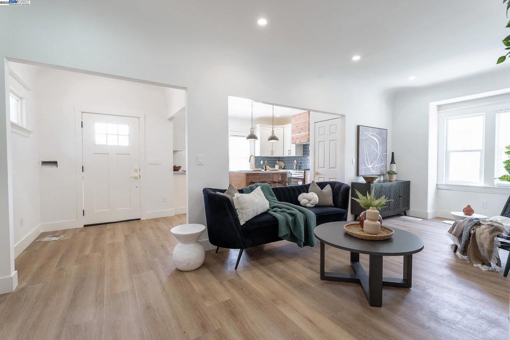 HARRINGTON - Residential