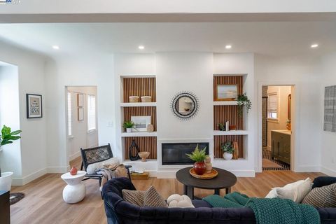 Photo of 3708 Lyon Ave Ave, Oakland, CA 94601 (MLS # 41115137)