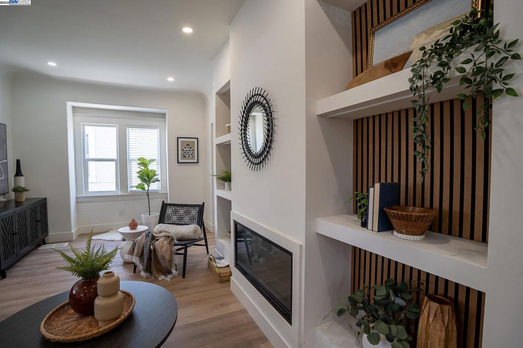HARRINGTON - Residential
