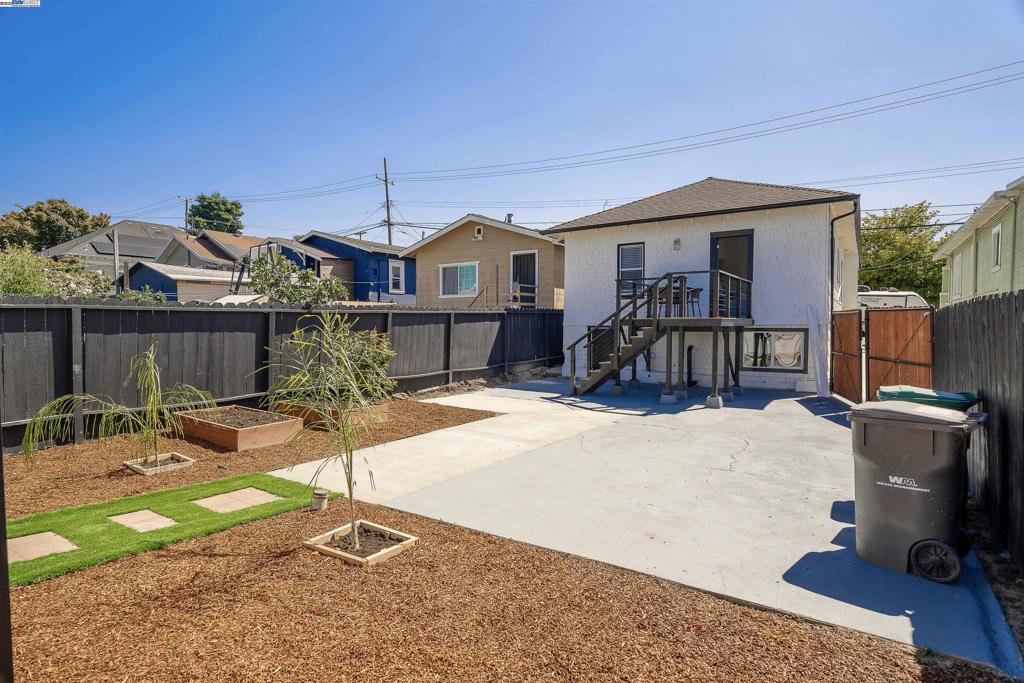 HARRINGTON - Residential