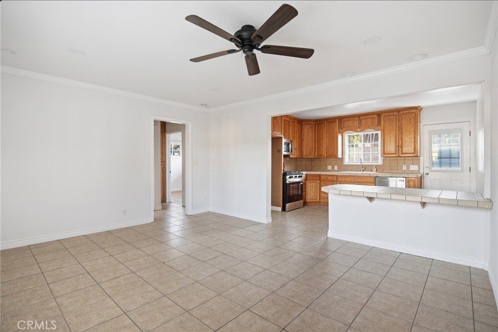 Lampson Terrace Condominiums (LAMT) - Residential Lease