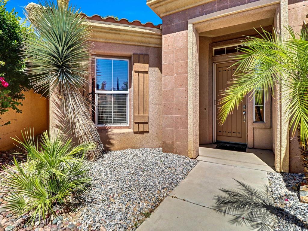 36 Vista Mirage Way