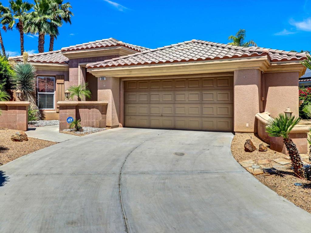36 Vista Mirage Way