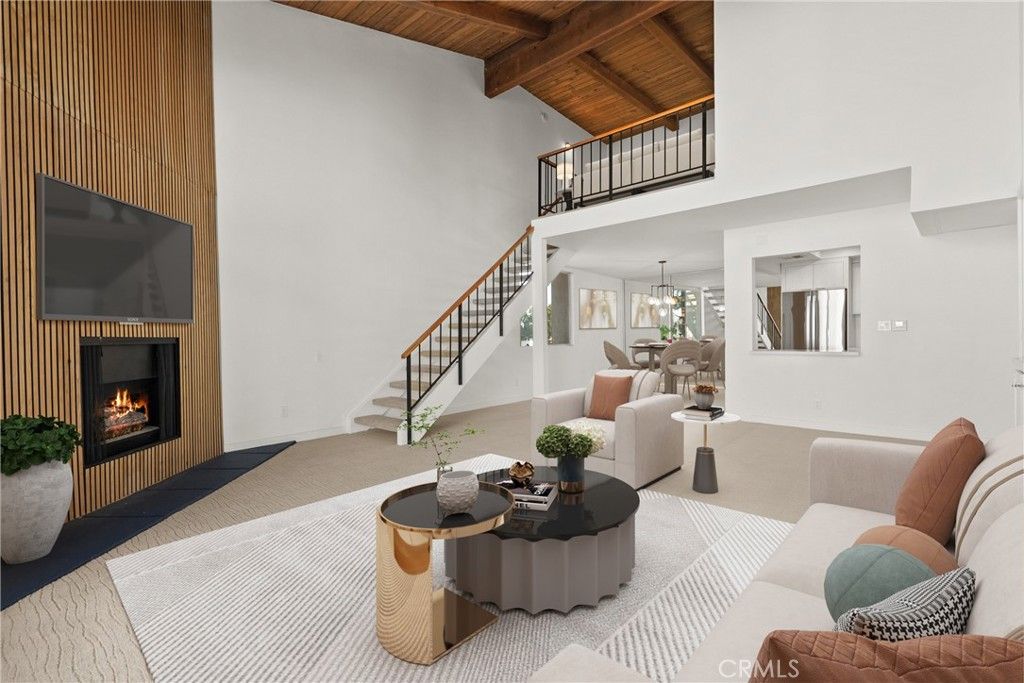 Photo of 2385 Roscomare Rd #F16, Bel Air, CA 90077 (MLS # SR25272742)