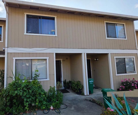 Photo of 433 Winchester Drive, Watsonville, CA 95076 (MLS # ML82061405)