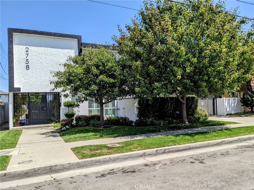 Discover this beautifully upgraded 3-bedroom, 2-bathroom apartment, located in the heart of Old Torrance. Designed with modern, high-end finishes throughout, this 2nd-level unit offers both comfort and style. The kitchen has tile countertops and flooring, with sleek stainless steel appliances including a range, refrigerator, and dishwasher. Wood flooring in the living room and bedrooms. This unit also includes 2 on-site tandem carport spaces and easy access to an on-site shared laundry room for added convenience. 

With a prime location just minutes from Del Amo Mall, charming Old Torrance shops, and the beach, you'll be perfectly positioned to enjoy everything this vibrant community offers. This is a pet-friendly building and service animals welcome. Landlord pays for water and trash, tenants are responsible for all other utilities.