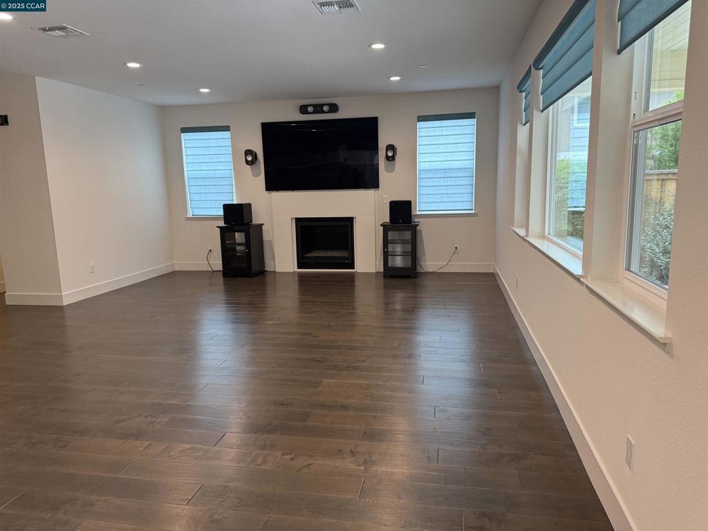 DANVILLE - Residential Lease