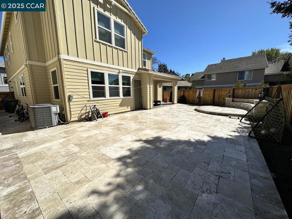 DANVILLE - Residential Lease