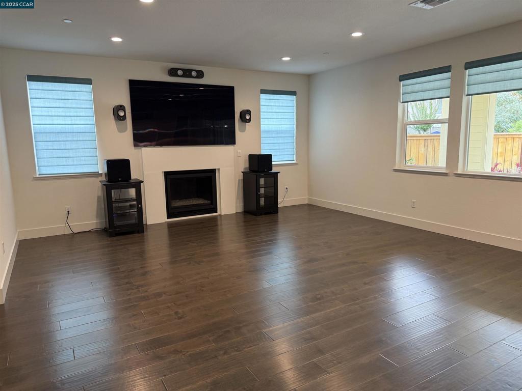 DANVILLE - Residential Lease