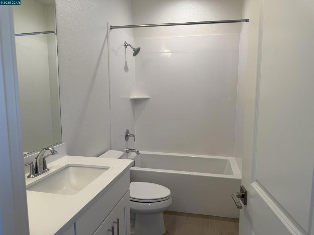 DANVILLE - Residential Lease