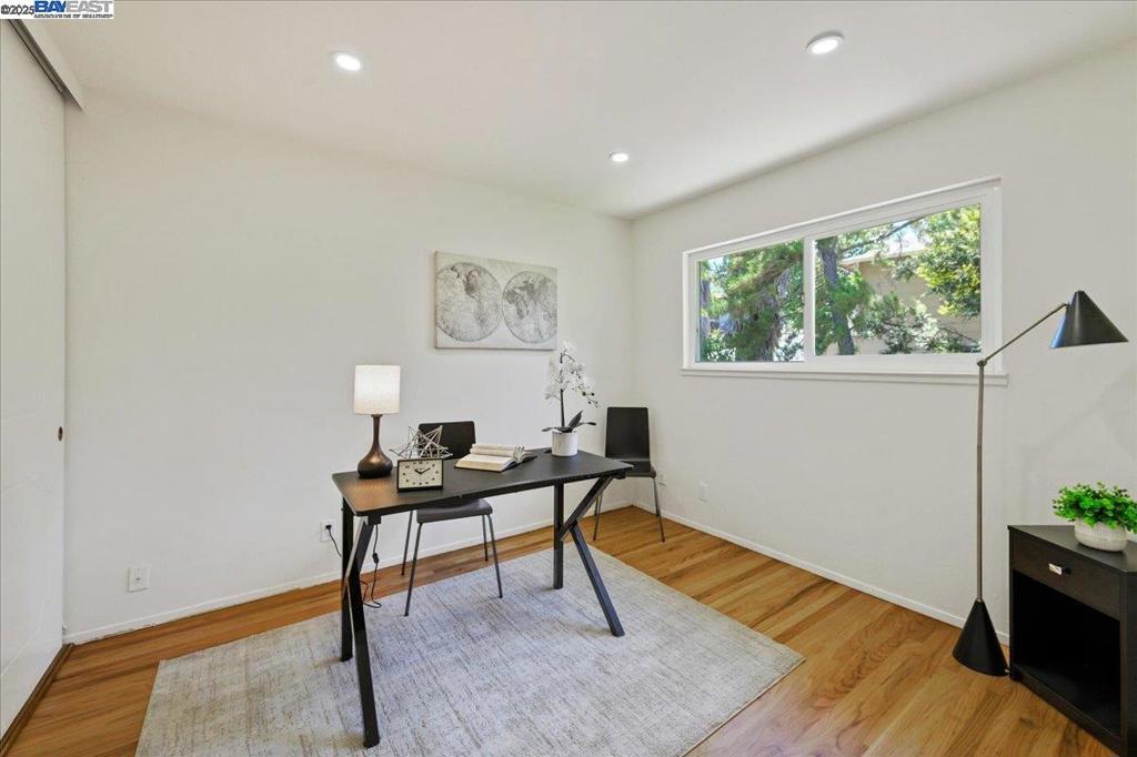HIGHLAND OAKS - Residential