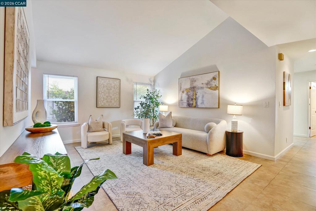 2816 Aptos Way