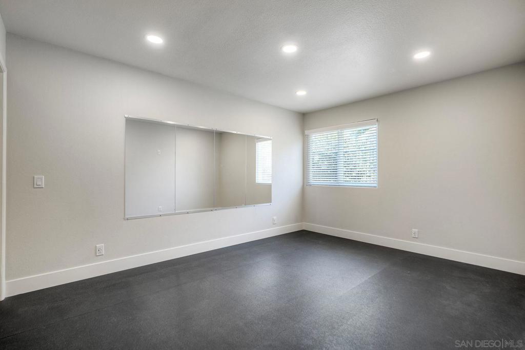 Rancho Bernardo - Residential