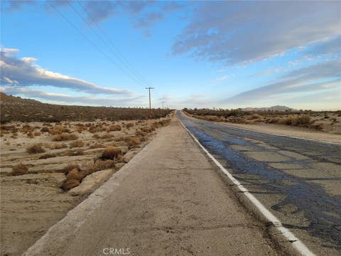 Photo of 0 Avenue N8 & 115th St E, Palmdale, CA 93591 (MLS # SR26164606)