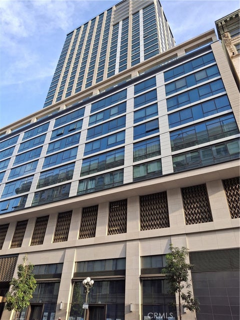 Photo of 400 S. Broadway, Los Angeles, CA 90013 (MLS # SR26145676)
