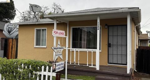 Photo of 417 417 2nd Street St, Oakley, CA 94561 (MLS # 41124924)