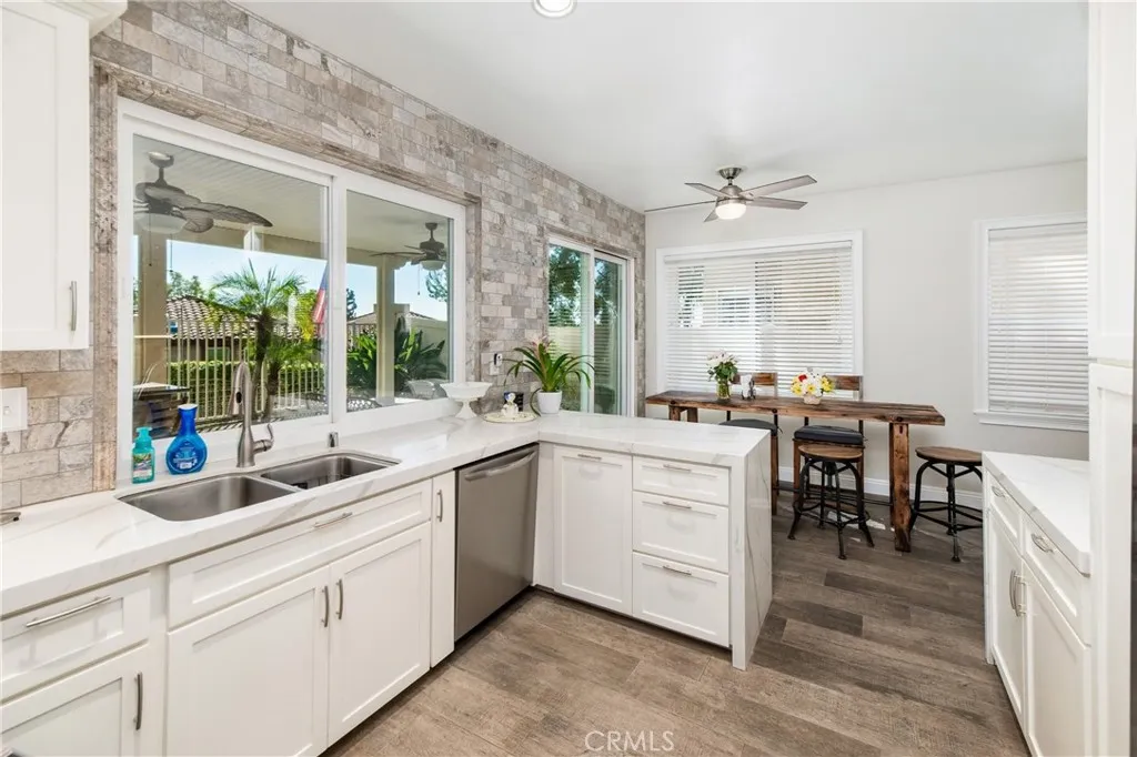 Rancho Santa Margarita, California 92688, United States, 4 Bedrooms Bedrooms, ,3 BathroomsBathrooms,Residential,Active,220445