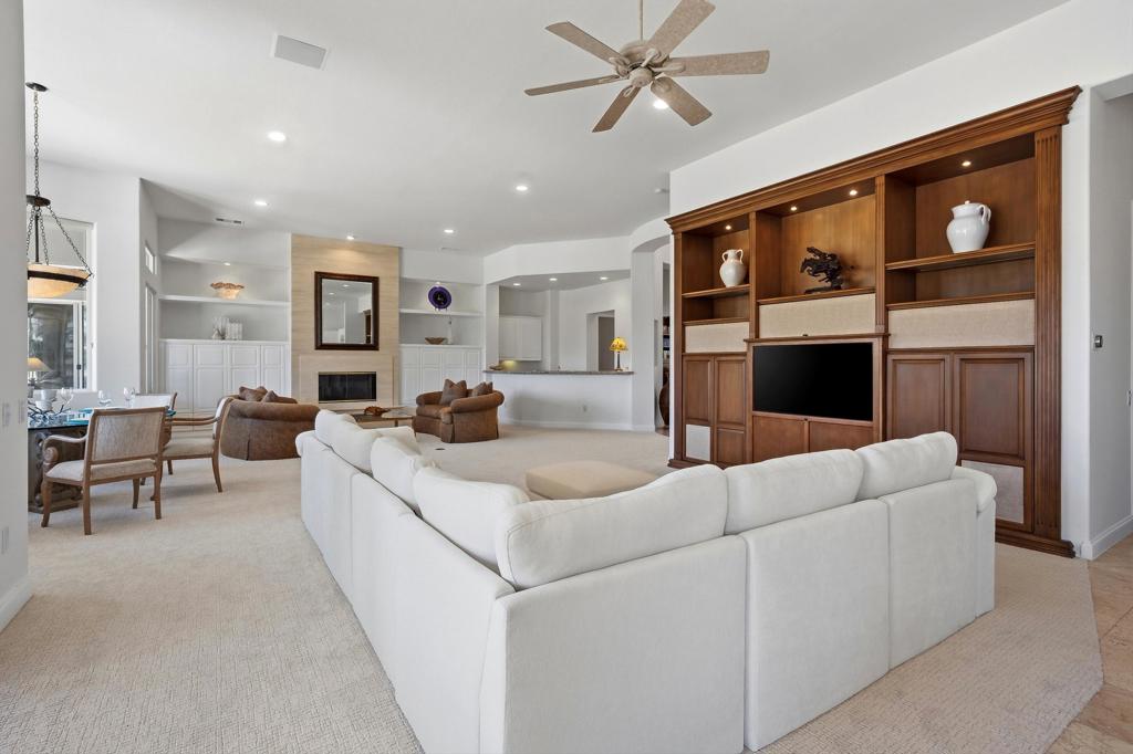 81185 Kingston Heath