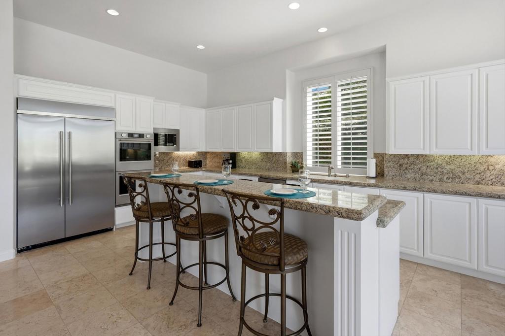 81185 Kingston Heath