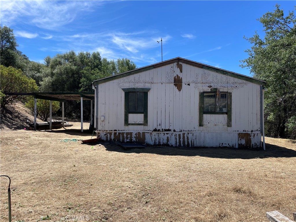 4390 Usona Road
