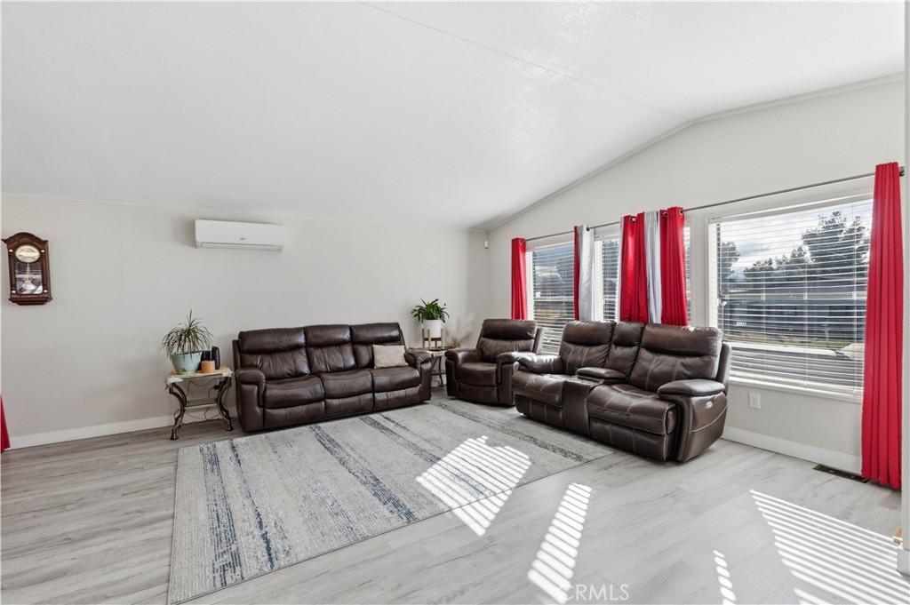 13877 Tam O Shanter Drive