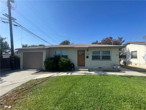 Photo of 115 E Colorado AVE, Glendora, CA 91740 (MLS # CV26122023)