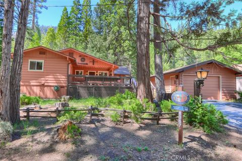 Photo of 8067 Chilnualna Falls Road, Wawona, CA 95389 (MLS # FR26023279)