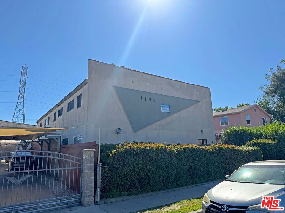 1130 W 97th Street