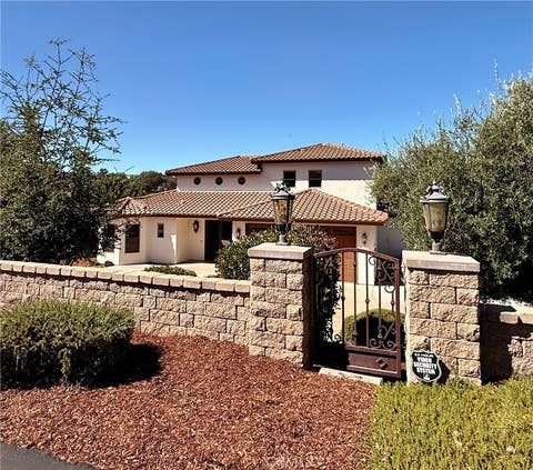 Tiny photo for 2040 Vista De La Vina, Templeton, CA 93465 (MLS # NS26166193)