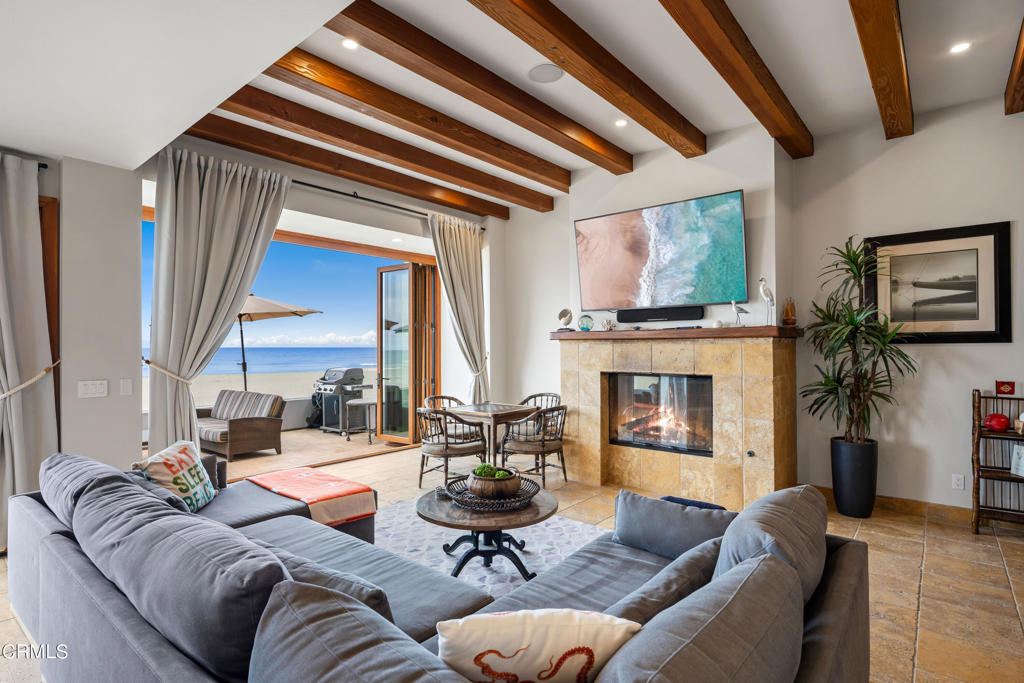 1417 Marine Way