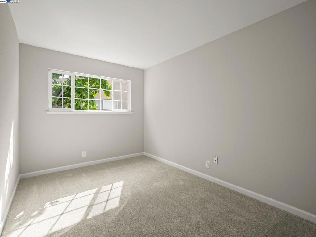 SUNDALE AREA - Residential