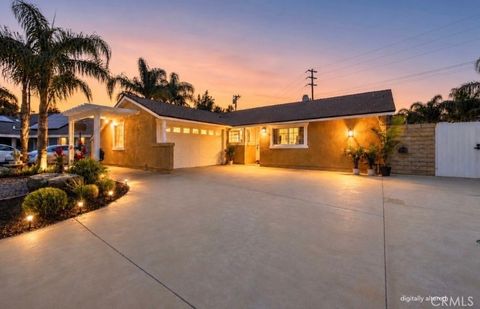 Photo of 21104 Rosedell Drive, Saugus, CA 91350 (MLS # TR26106348)