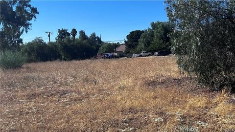 Tiny photo for 2 Kitching Street, Moreno Valley, CA 92557 (MLS # AR26103928)