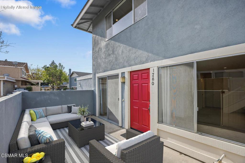 1760 E Avenida De Las Flores