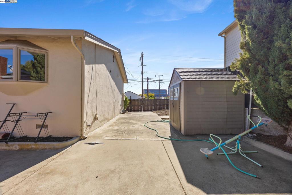 CASTRO VALLEY - Residential