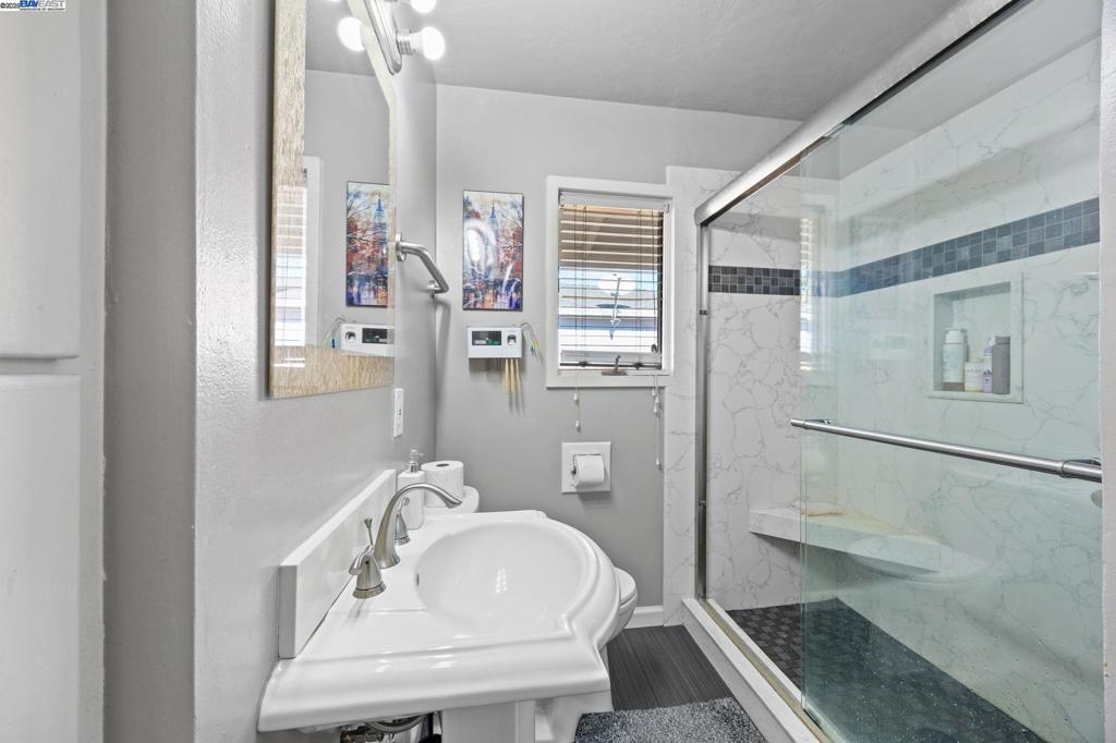 CASTRO VALLEY - Residential