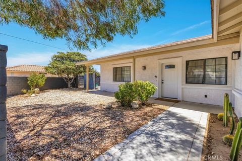 Photo of 58012 Hidden Gold Drive, Yucca Valley, CA 92284 (MLS # JT25170211) Photo of 58012 Hidden Gold Drive, Yucca Valley, CA 92284 (MLS # JT25170211)